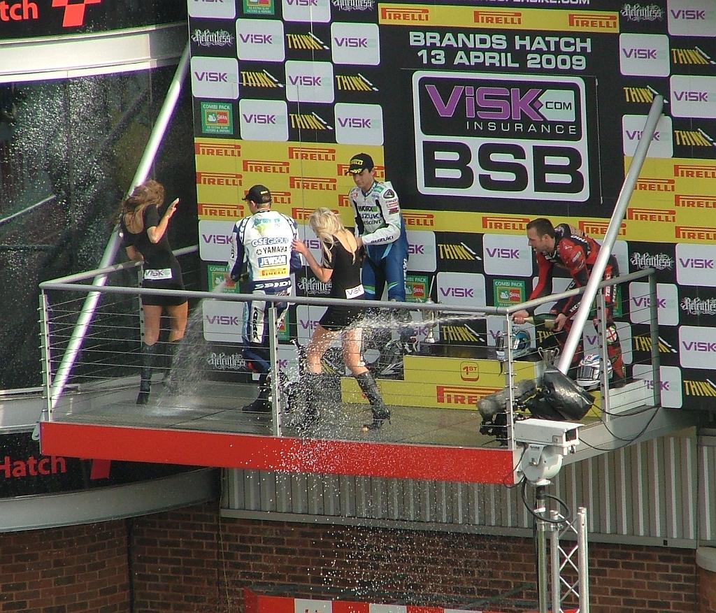 BSB Rostrum Champagne